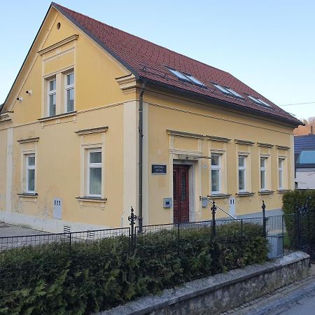 Jantar Apartmaji Apartment Novo Mesto Exterior photo